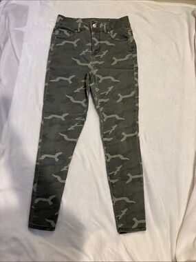 Slim Fit Camo Skinny Jeans - Olive Green